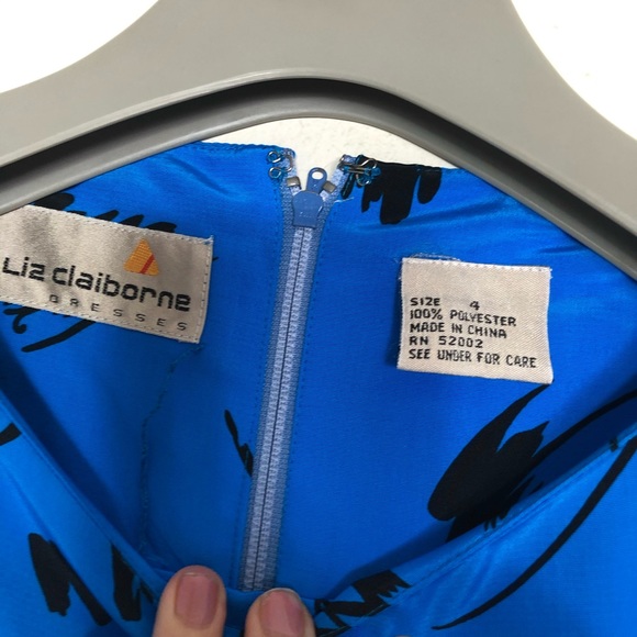 LIZ CLAIBORNE dress vintage size 4 blue printed - Picture 3 of 3